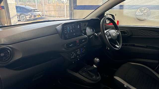 Hyundai I10 ADVANCE 1.2 79PS ATLAS WHITE