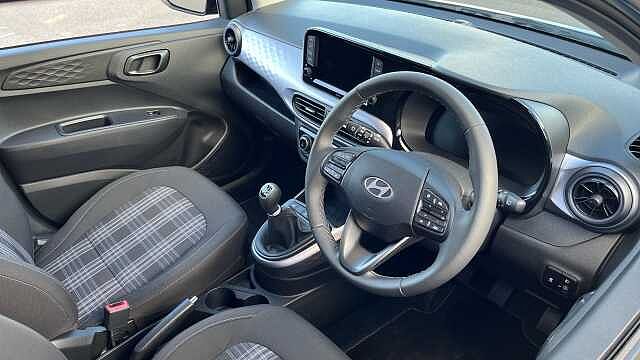 Hyundai I10 I10 1.0 [63] Premium 5dr [Nav] Hatchback Arora Grey