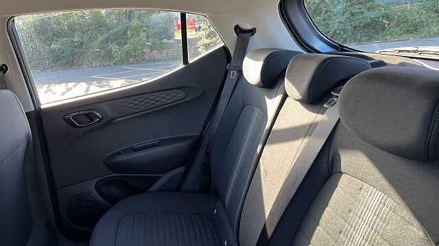 Hyundai i10 1.0 [63] Advance 5dr Auto [Nav]