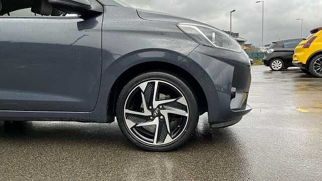 Hyundai i10 1.2 MPi Premium 5dr Auto