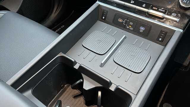 Hyundai SANTA FE 1.6 TGDi Plug-in Hybrid Ultimate 5dr 4WD Auto