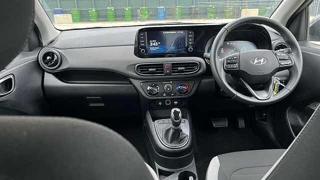 Hyundai i10 i10 1.0 Advance Auto