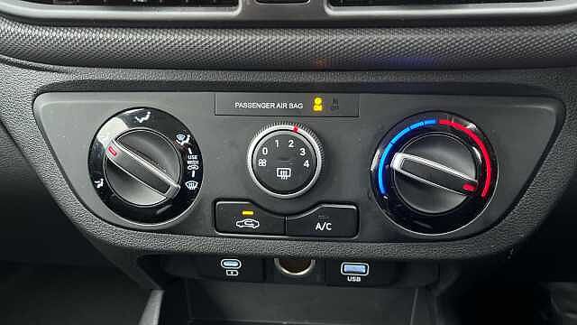 Hyundai i10 i10 1.0 Advance Auto