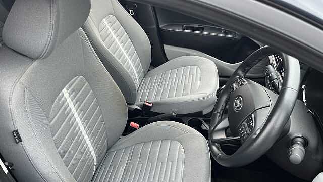 Hyundai i10 i10 1.0 67ps  Petrol Auto