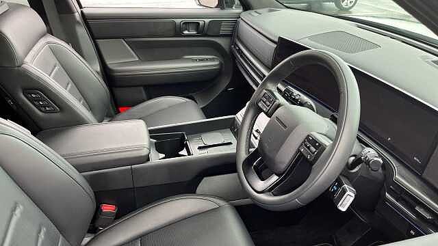 Hyundai Santa Fe PHEV Calligraphy 4WD 7 Seater