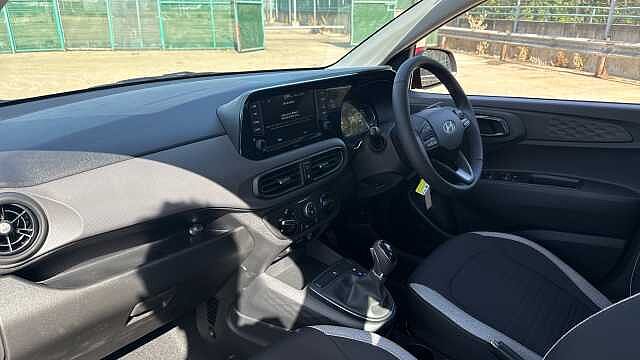 Hyundai i10 1.0 [63] Advance 5dr Auto [Nav]