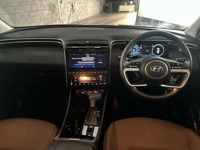 Hyundai TUCSON 1.6 150hp MHEV SE Connect DCT