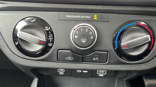 Hyundai i10 1.0 [63] Advance 5dr Auto [Nav]