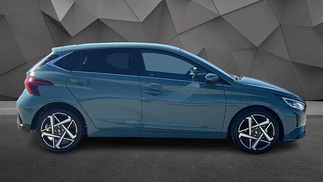 Hyundai i20 1.0T GDi 90 Tech Line 5dr DCT