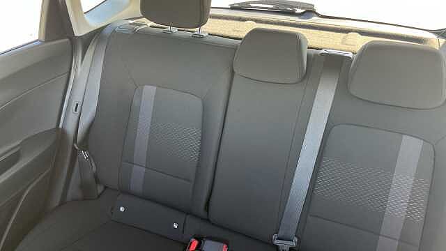 Hyundai i20 1.0T GDi 90 Tech Line 5dr DCT
