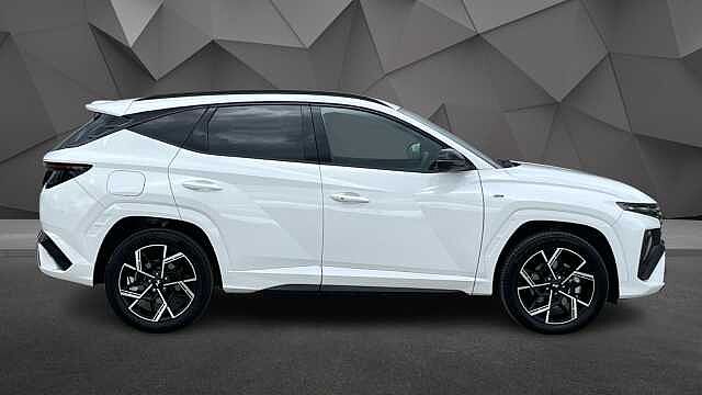 Hyundai TUCSON 1.6T Plug-in Hybrid N Line 5dr Auto