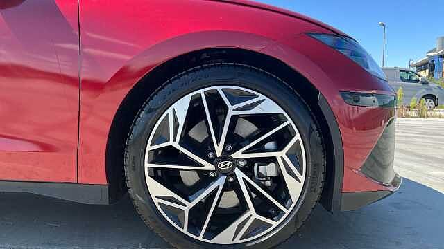 Hyundai IONIQ 6 168kW Ultimate 77kWh 4dr Auto