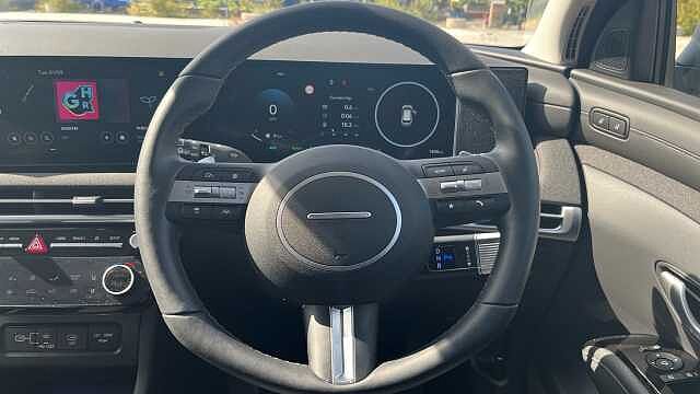 Hyundai TUCSON 1.6T Plug-in Hybrid Ultimate 5dr Auto White