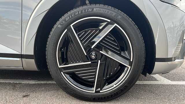 Hyundai IONIQ 5 239kW Ultimate 84 kWh 5dr AWD Auto