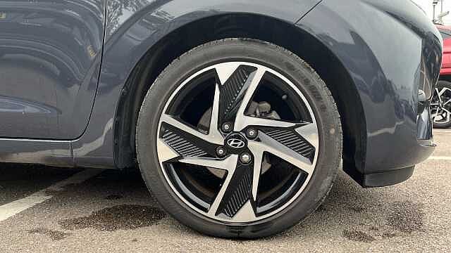Hyundai i10 1.0 [63] Premium 5dr Auto [Nav]