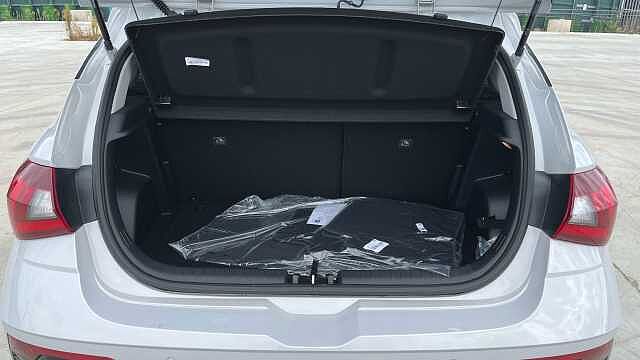 Hyundai I20 1.0T GDi 90 Tech Line 5dr DCT Grey