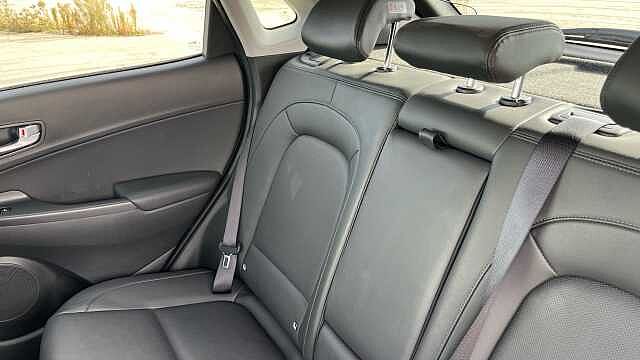 Hyundai KONA 1.6 GDi Hybrid Ultimate 5dr DCT