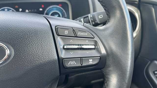 Hyundai KONA 1.6 GDi Hybrid Ultimate 5dr DCT
