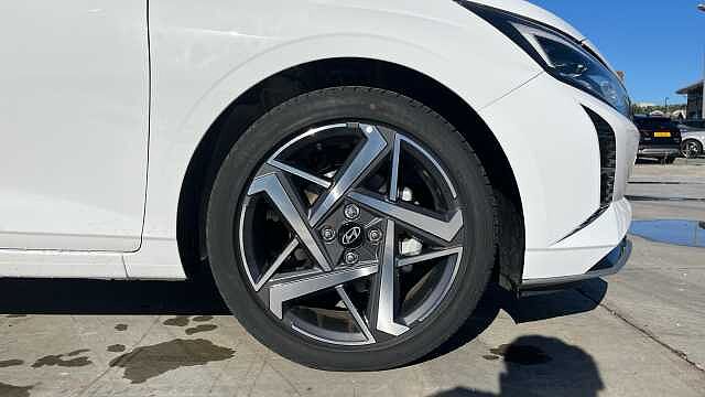 Hyundai i20 1.0T GDi 90 Tech Line 5dr