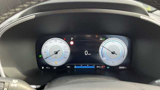 Hyundai SANTA FE 1.6 TGDi Plug-in Hybrid Ultimate 5dr 4WD Auto