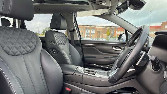 Hyundai SANTA FE 1.6 TGDi Plug-in Hybrid Ultimate 5dr 4WD Auto