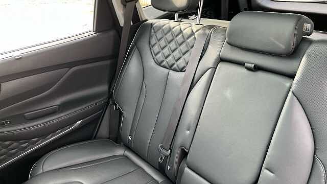 Hyundai SANTA FE 1.6 TGDi Plug-in Hybrid Ultimate 5dr 4WD Auto