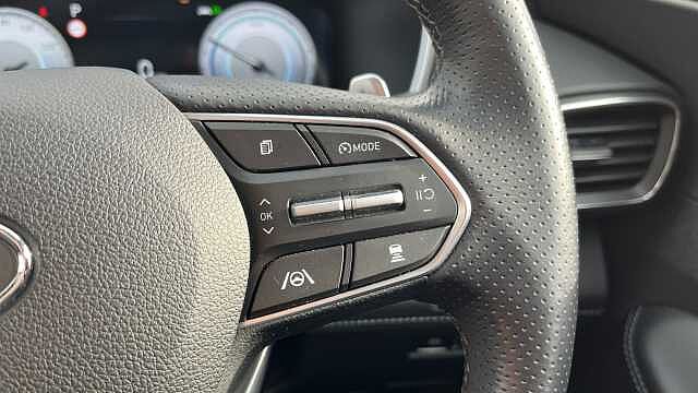 Hyundai SANTA FE 1.6 TGDi Plug-in Hybrid Ultimate 5dr 4WD Auto